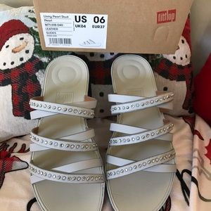 Fit Flop Linny pearl studded slides